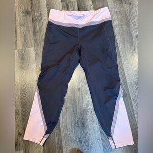 Ladies tangerine capri leggings